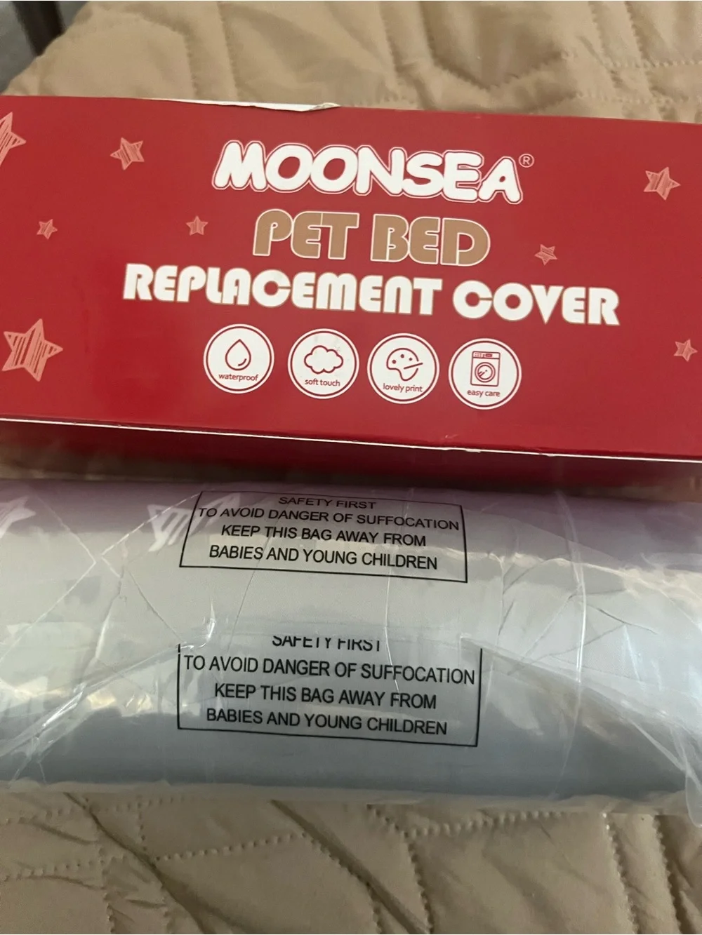 Moonsea Light Gray Star Quilted Mattress Cover